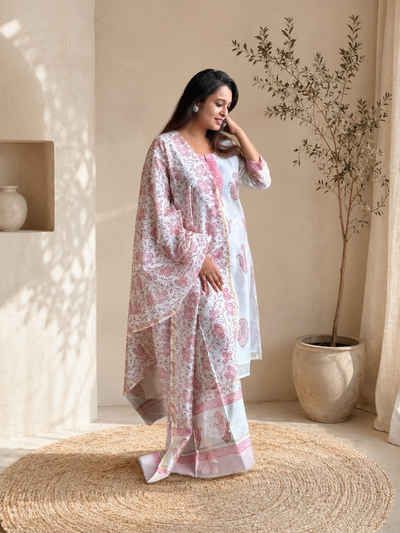 Gulbarg Chanderi Silk Kurti Pant Dupatta Set | Pink | Kantha India