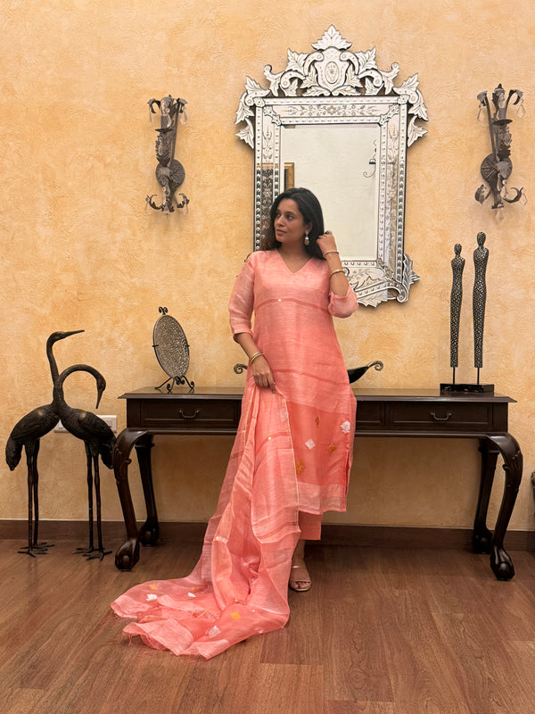 Aarambh Pink Jamdani Linen Silk Dupatta Suit Set | KanthaIndia