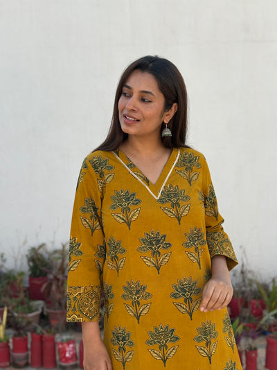 Surya Prabha Ajrakh Hand Block Printed Cotton Kurta | Kantha India
