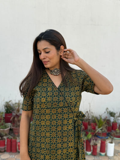 Harini Ajrakh Hand Block Printed Wrap Kurta | Green | Kantha India