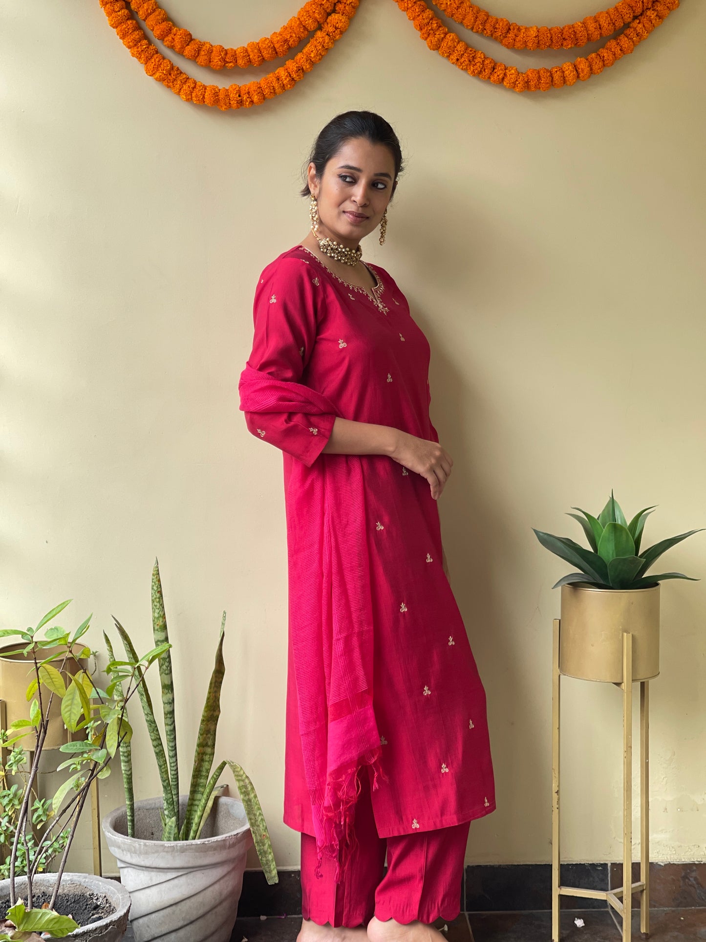 Red Handcrafted Dori work suit set