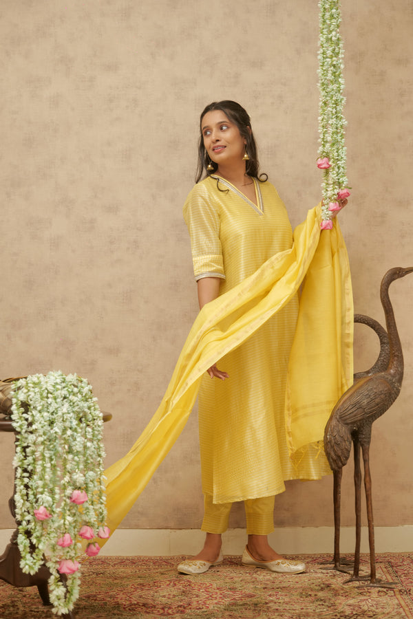 Yuvati Banarasi Tissue Chanderi Silk Suit Set